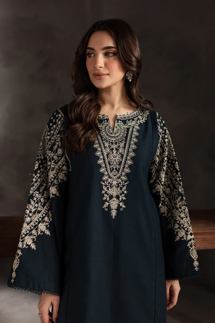 DunHill ( Embroided 2 PCs) - Image 5
