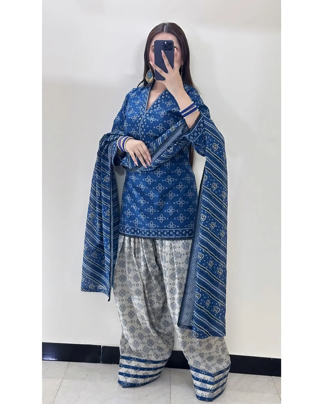 Ajrak Blue (Farshi Shlwar) Digital 3 PCs - Image 2