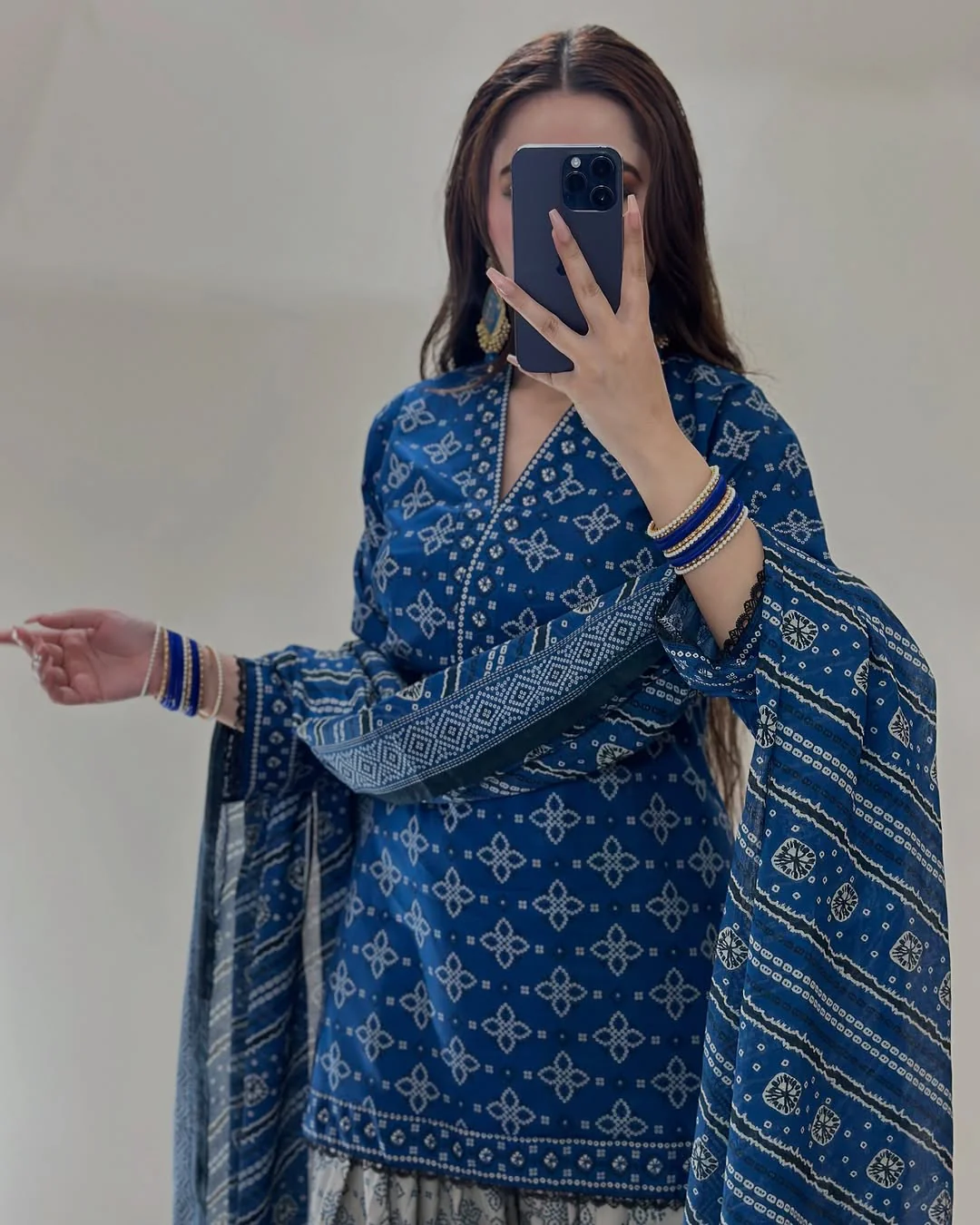 Ajrak Blue (Farshi Shlwar) Digital 3 PCs - Image 3