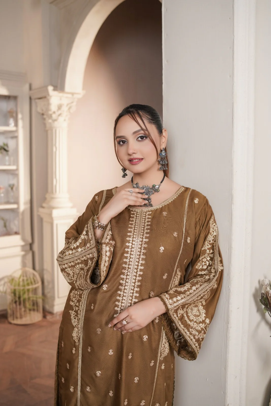 Allure (Embroided 2 PCs) - Image 4