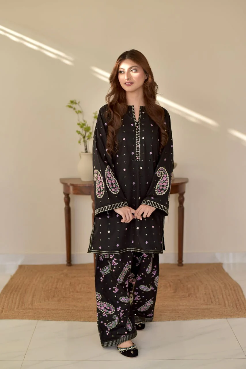 Black Cloud (Embroided 2 PCs) - Image 5