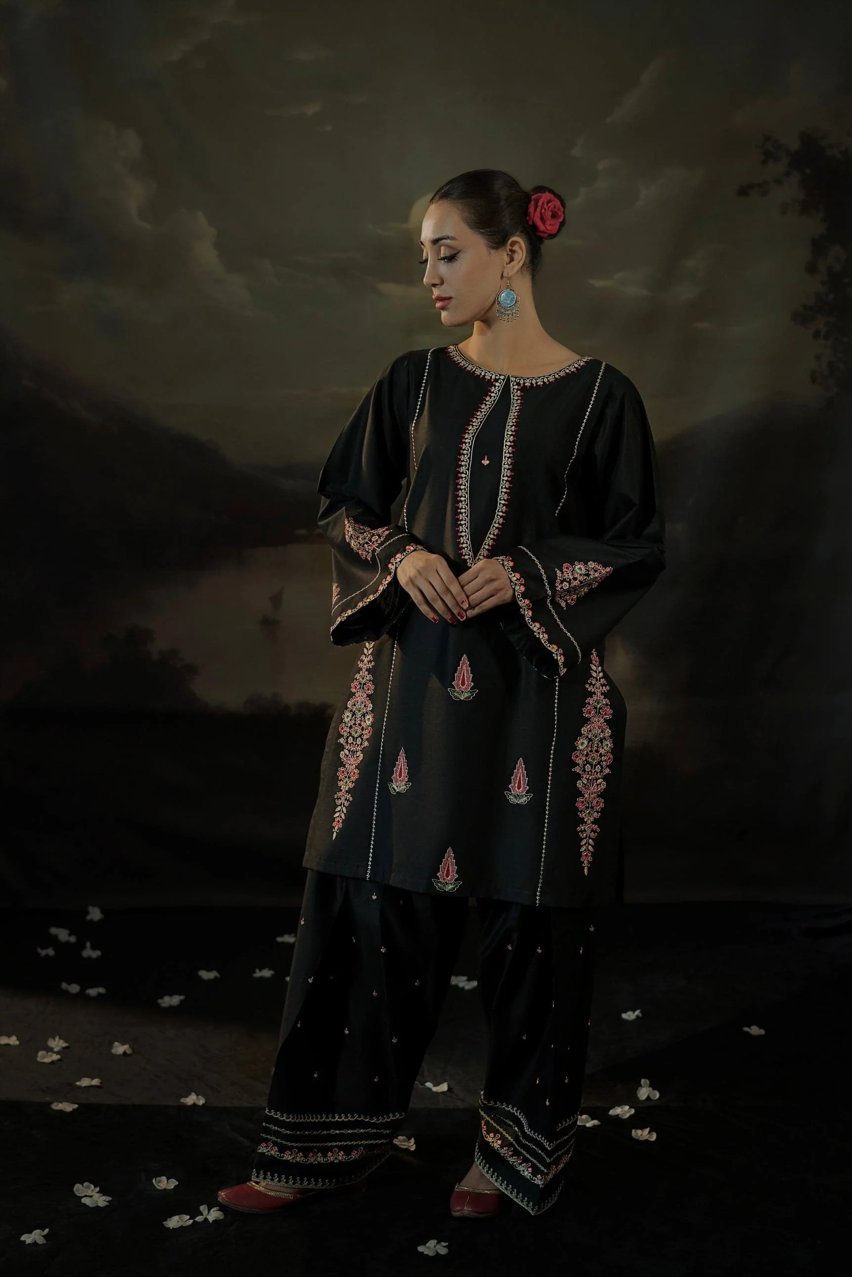 BLACK IRIS LONG LENGHT ( Embroided 2 PCs) - Image 2