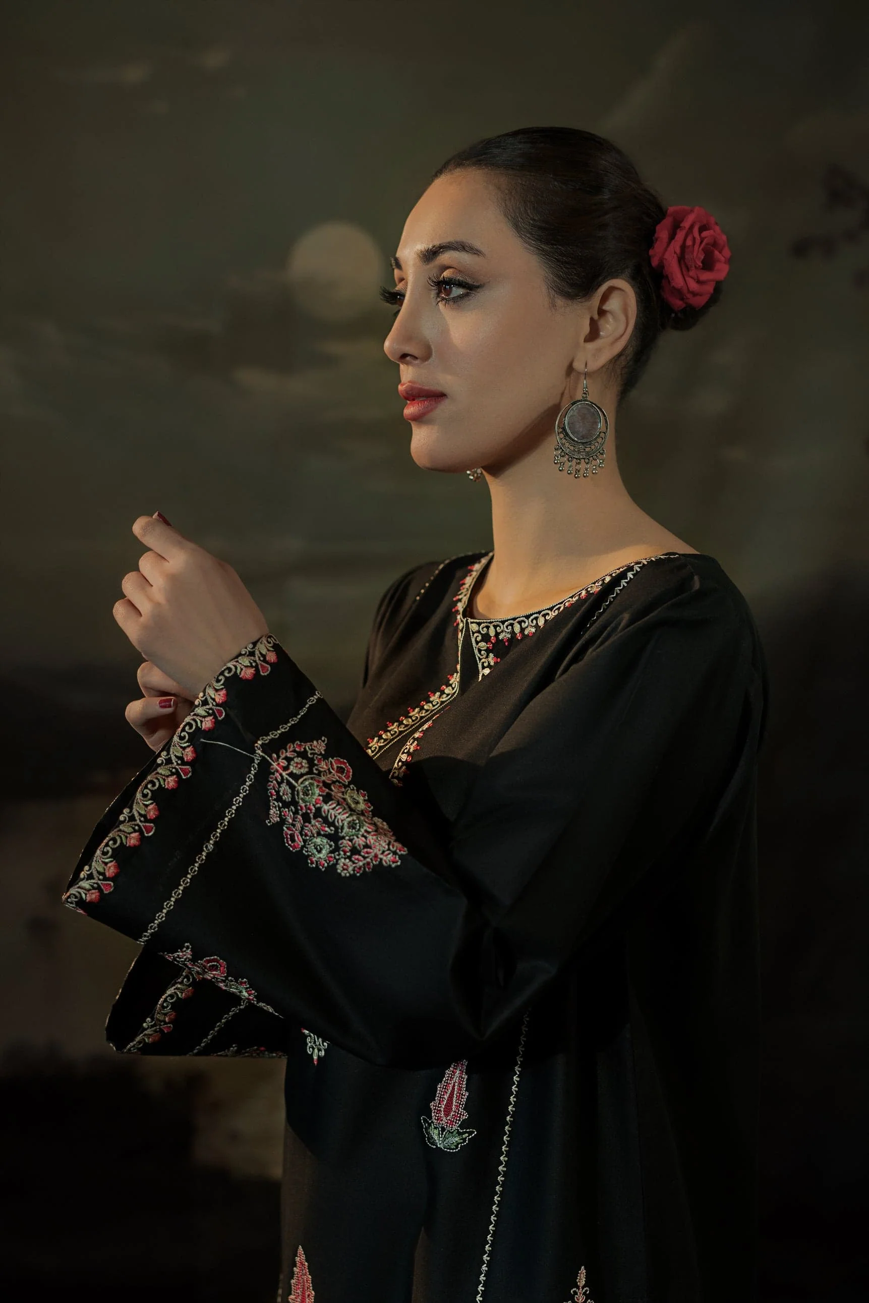 BLACK IRIS LONG LENGHT ( Embroided 2 PCs) - Image 6
