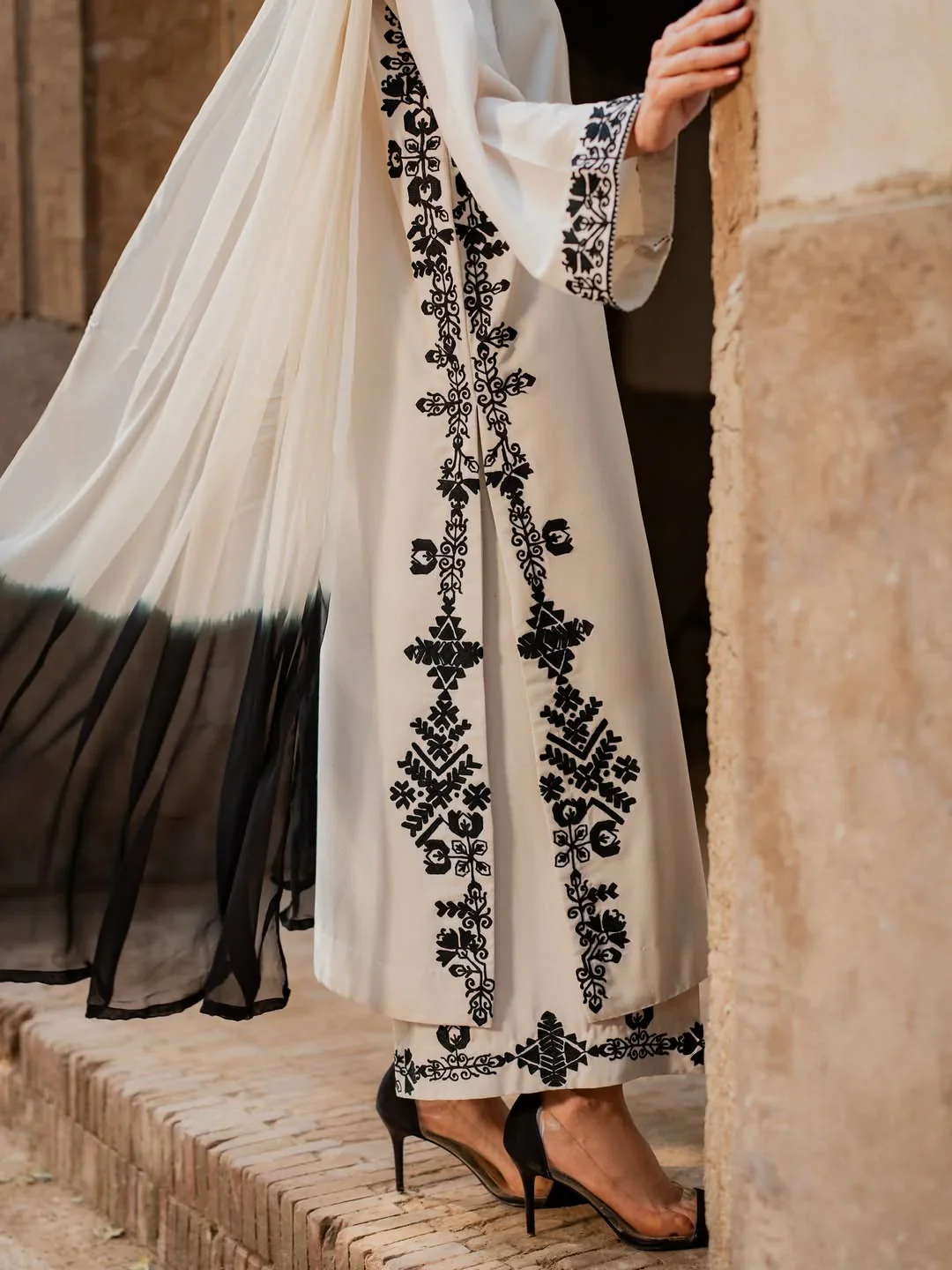 Celo (Stitched 3 Pcs) - Image 7