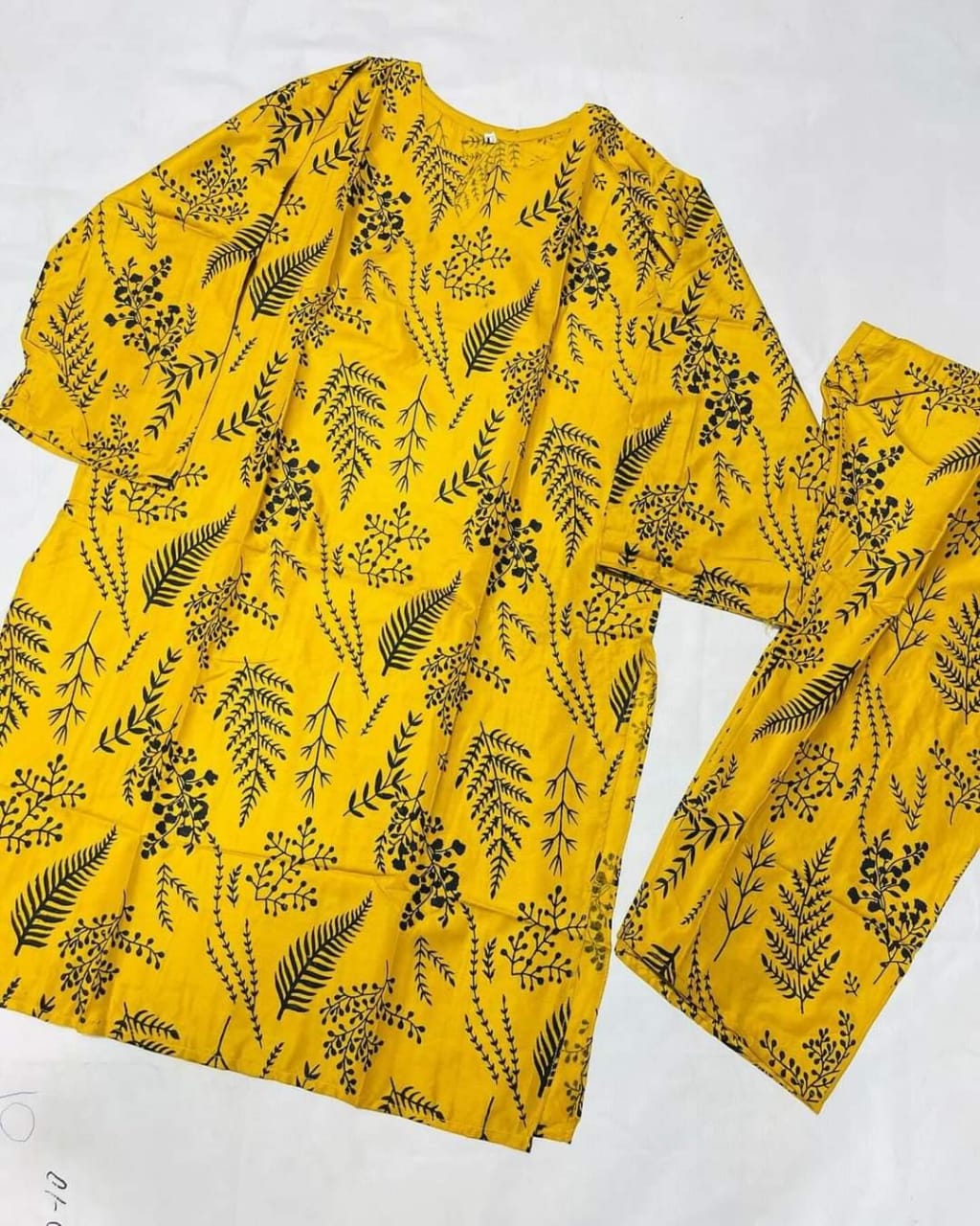 Floral Leaf (Stitched 2 PCs) - Image 14