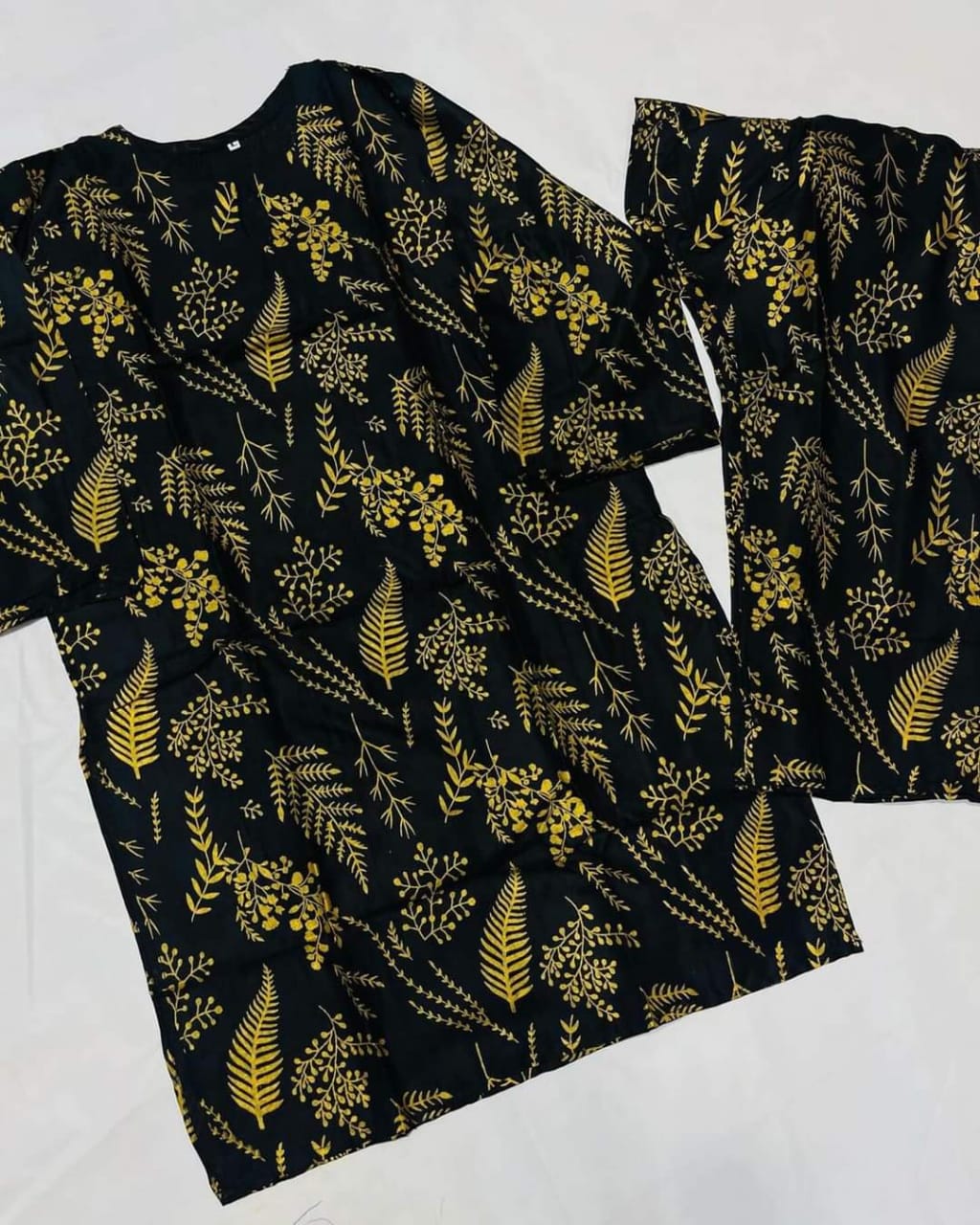 Floral Leaf (Stitched 2 PCs) - Image 9