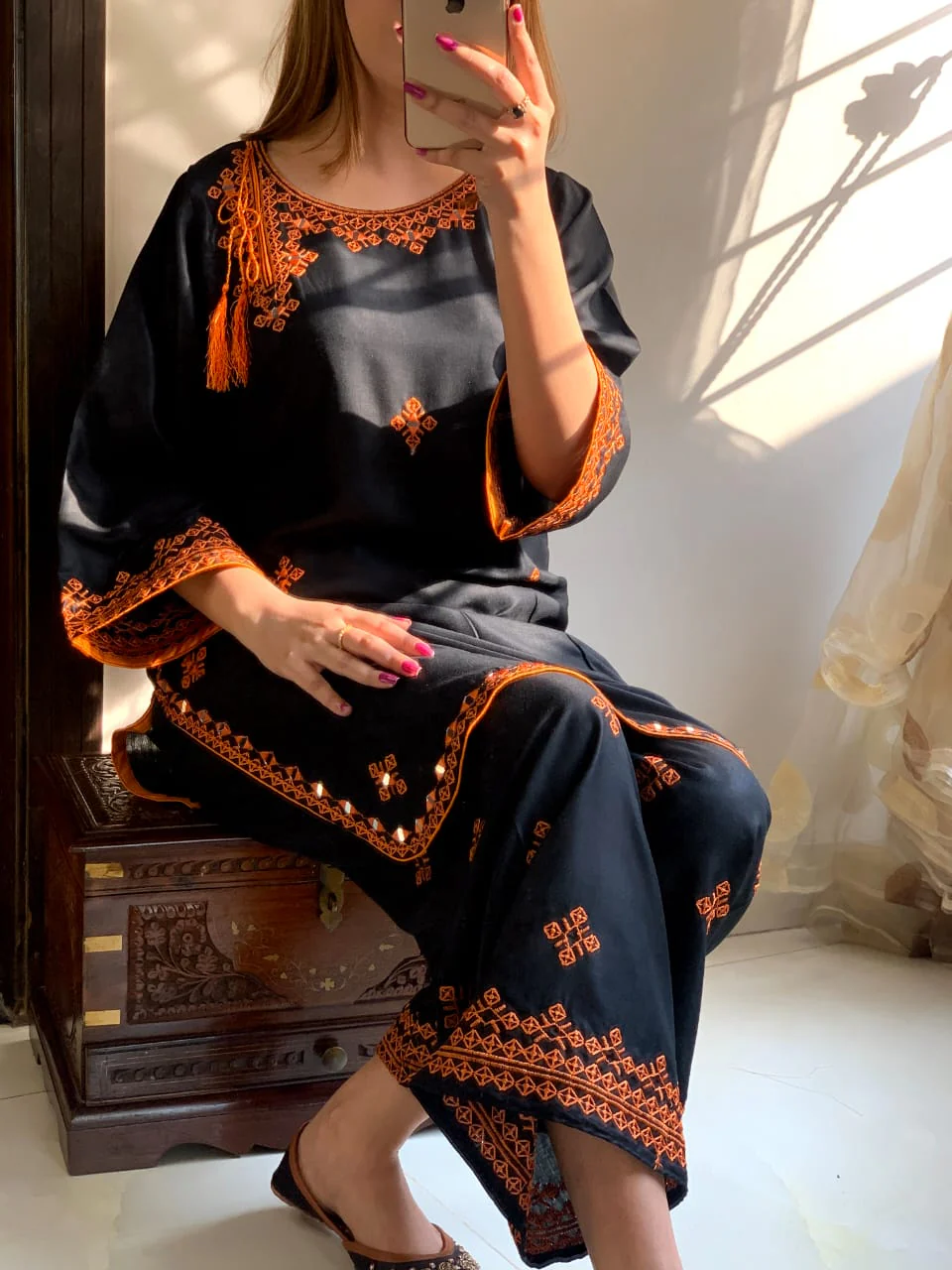 Gul Rang (Stitched 2 PCs) - Image 12