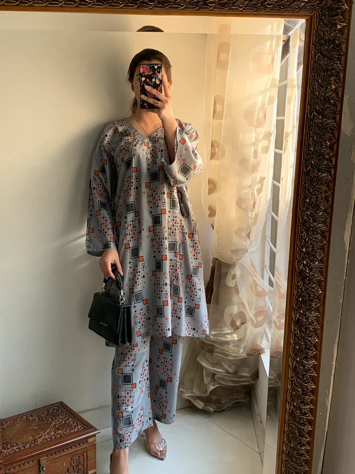 DilKash (Stitched 2 Pcs) - Image 8