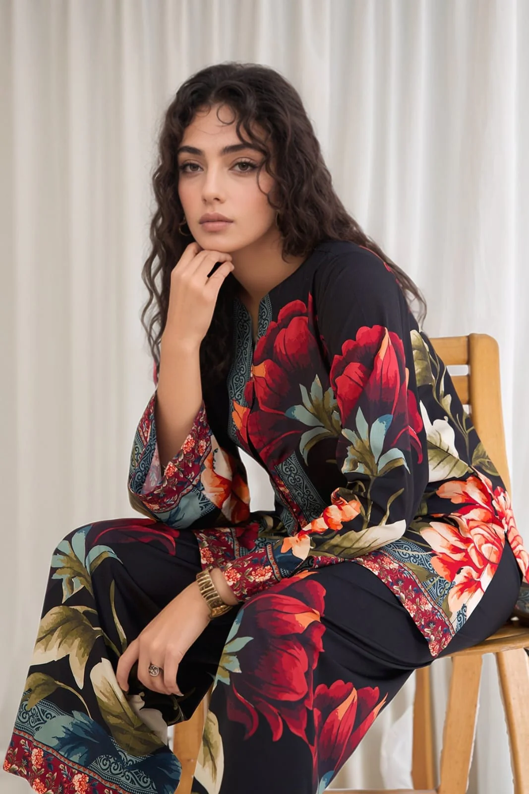 Majestic Rose Black (Digital 2 Pcs)