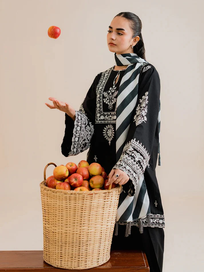 Nexia (Stitched 3 Pcs) - Image 7