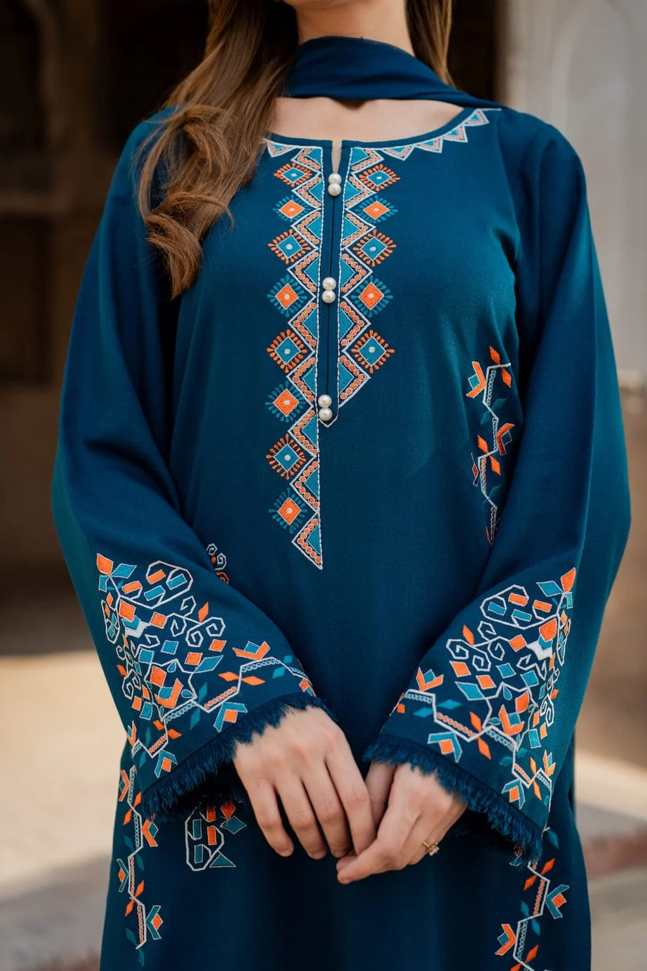 Lamya (Stitched 3 Pcs) - Image 3
