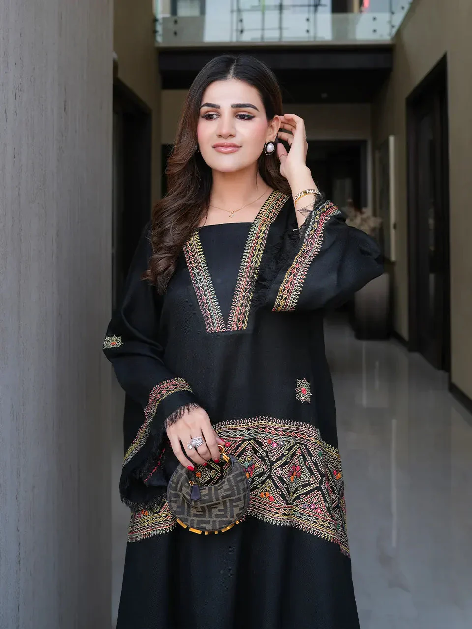 Sheesh (Stitched 2 Pcs) - Image 2