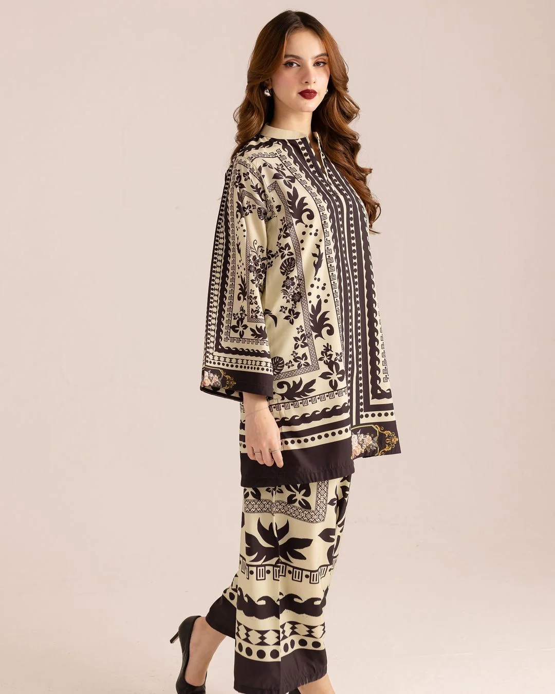 Urwa (Degital Stitched 2 Pcs) - Image 11