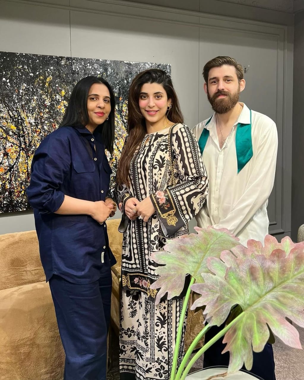 Urwa (Degital Stitched 2 Pcs) - Image 9